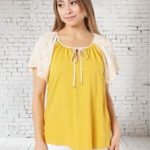 Susan Graver Canyon Yellow Slub Top NWT • XL • Flutter Sleeves Soft Comfort